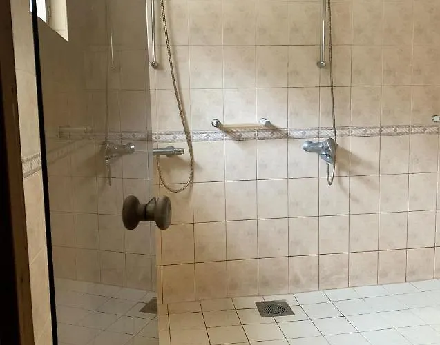 Gospodarstwo wiejskie Veskijoe Vaisi